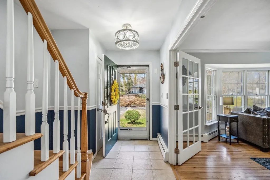 14 Victory Knoll Path Miller Place NY 11764