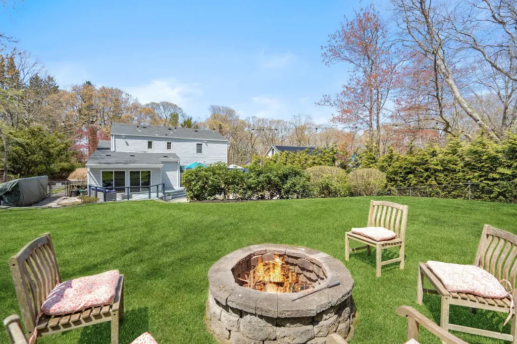 14 Victory Knoll Path Miller Place NY 11764