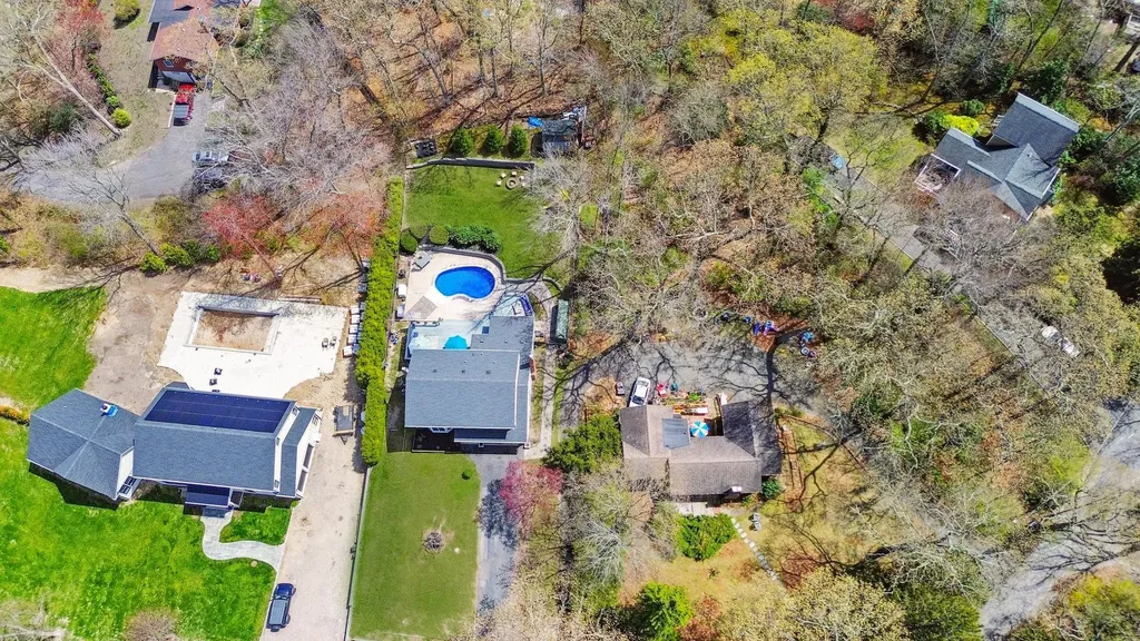 14 Victory Knoll Path Miller Place NY 11764