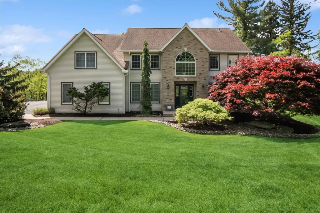 5 Dundee Court Spring Valley NY 10977