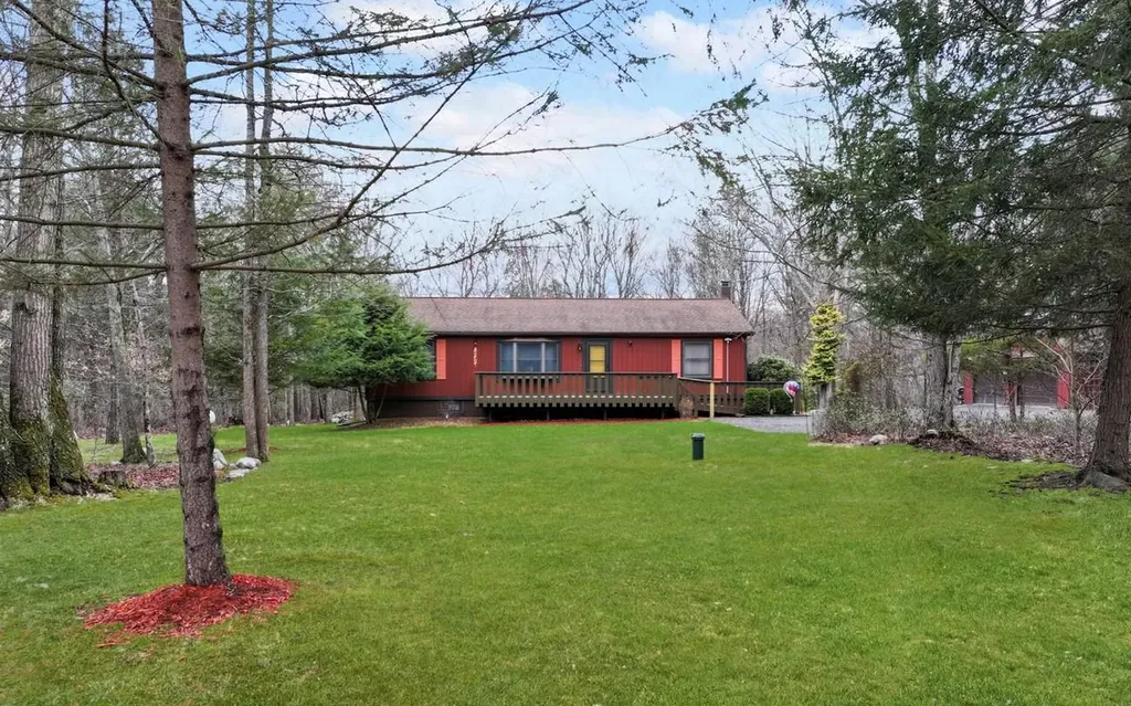 22 Sherry Lane Pine Bush NY 12566