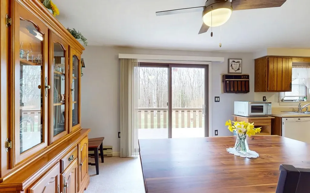 22 Sherry Lane Pine Bush NY 12566