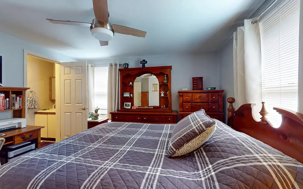 22 Sherry Lane Pine Bush NY 12566