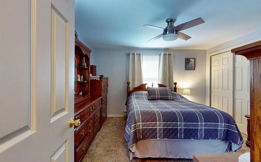 22 Sherry Lane Pine Bush NY 12566