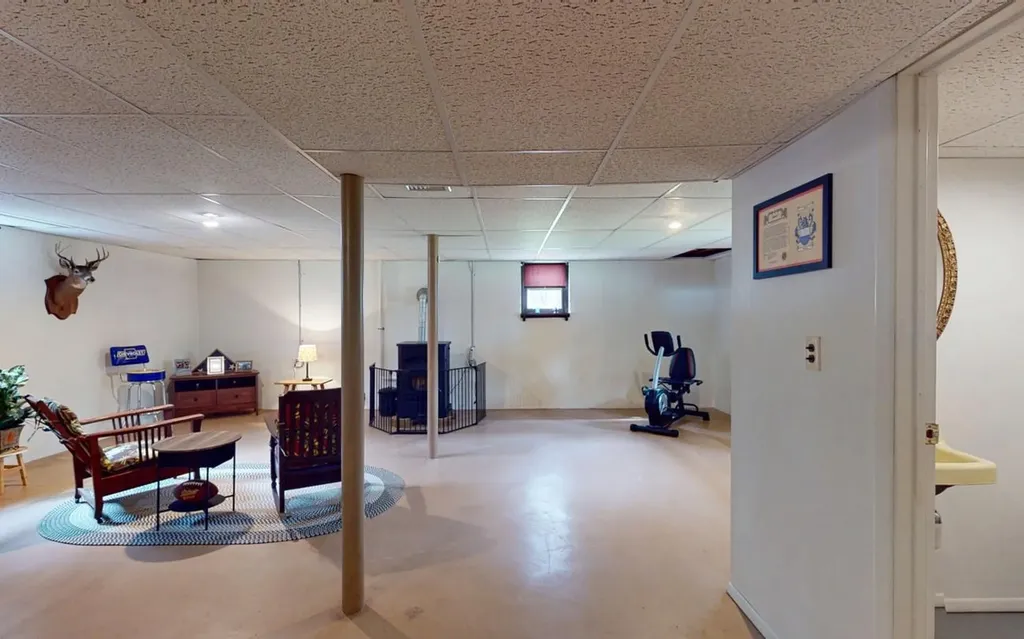 22 Sherry Lane Pine Bush NY 12566