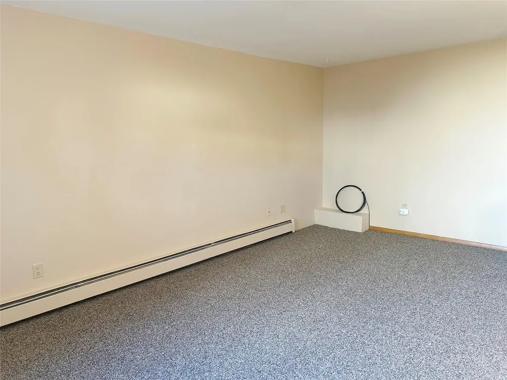 1464 9th Street West Babylon NY 11704