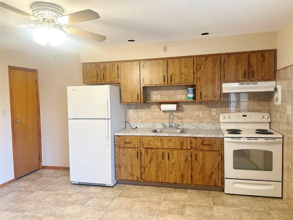 1464 9th Street West Babylon NY 11704