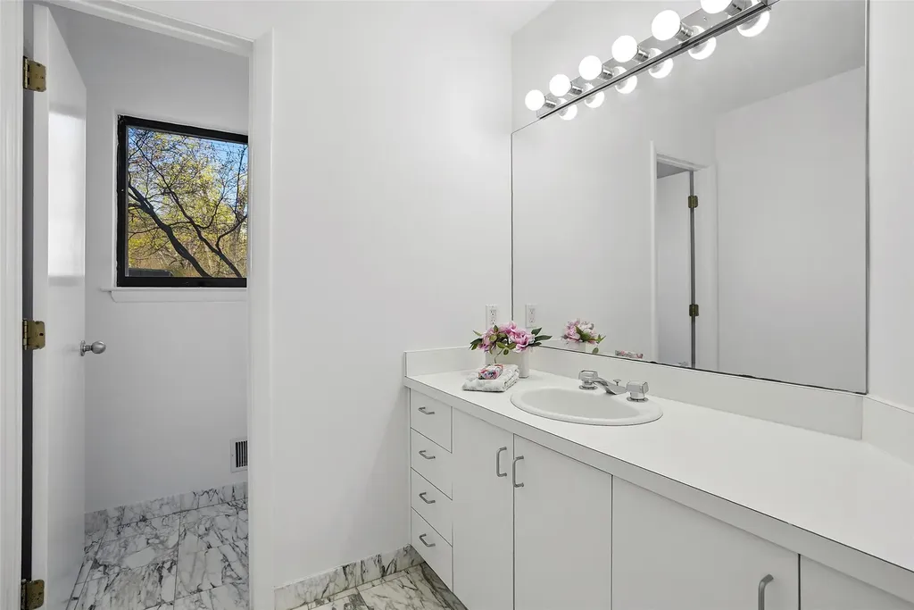 6 Fairway Drive Mamaroneck NY 10543