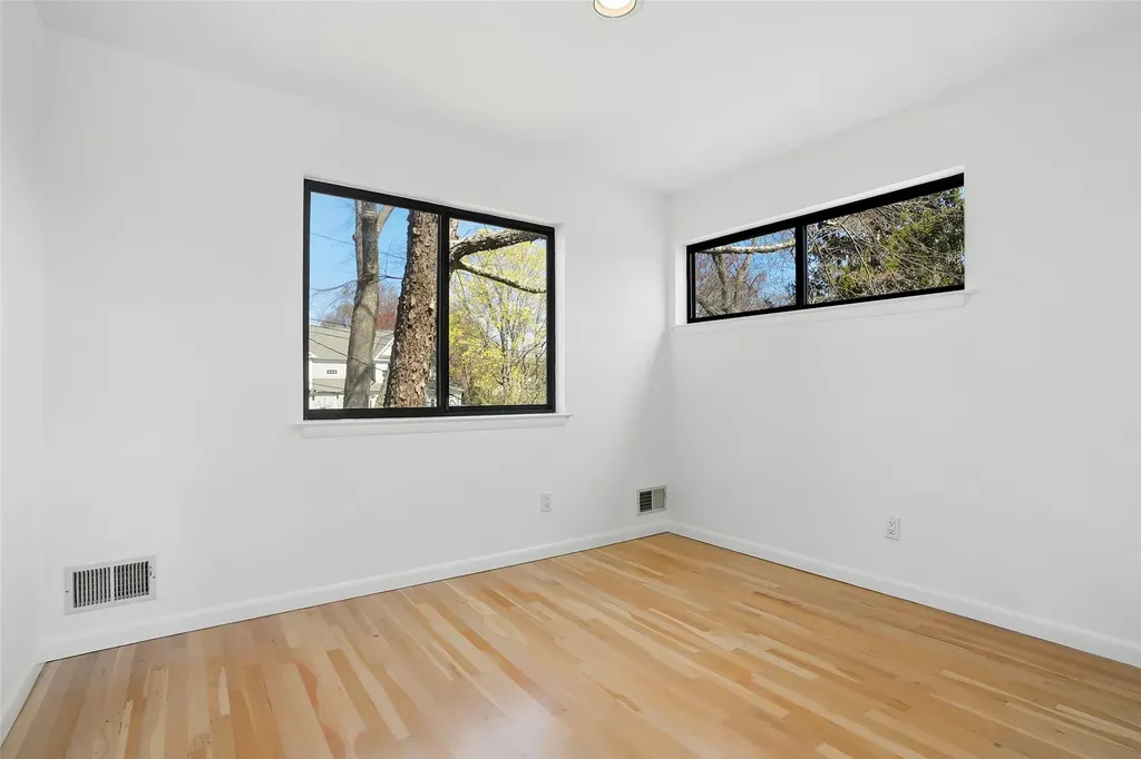 6 Fairway Drive Mamaroneck NY 10543
