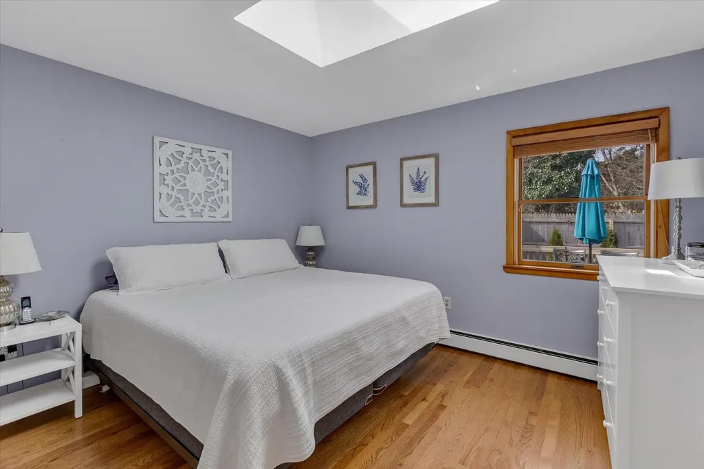 76 Forest Road Kings Park NY 11754