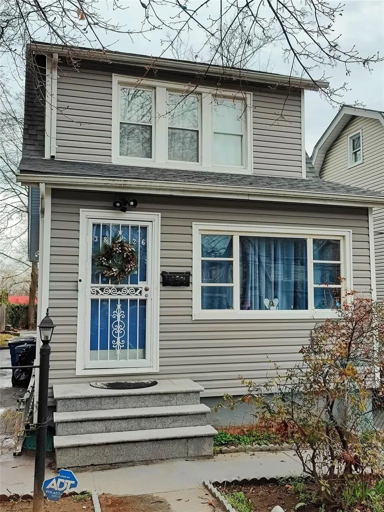 3826 Harper Avenue Bronx NY 10466