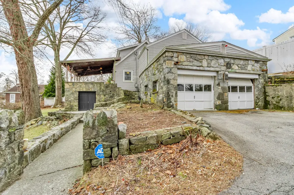 226 Birch Road Carmel NY 10541
