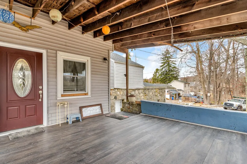 226 Birch Road Mahopac NY 10541