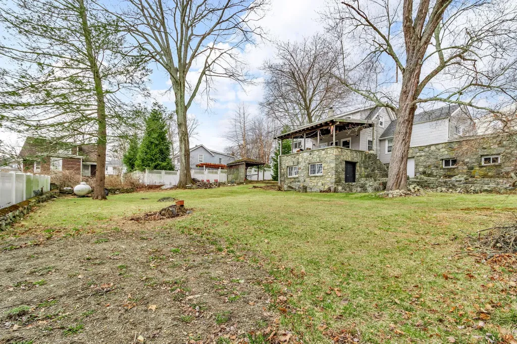 226 Birch Road Mahopac NY 10541