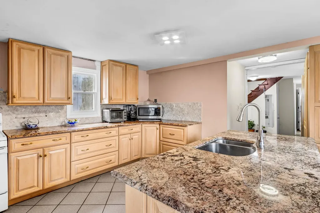 226 Birch Road Mahopac NY 10541