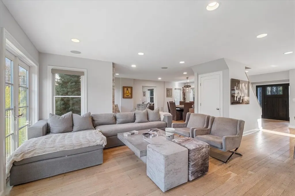 20 Stratton Road Scarsdale NY 10583
