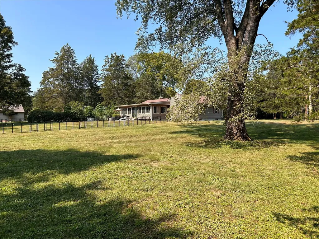 1 Schyler Drive Poughkeepsie NY 12603
