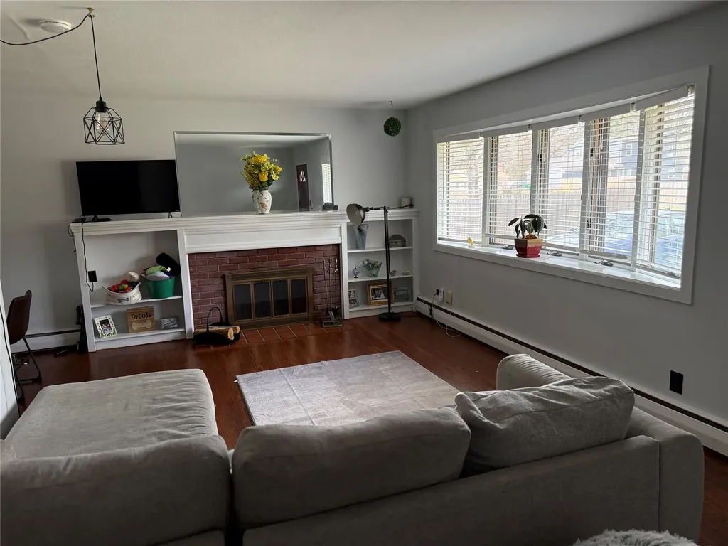 1 Schyler Drive Poughkeepsie NY 12603