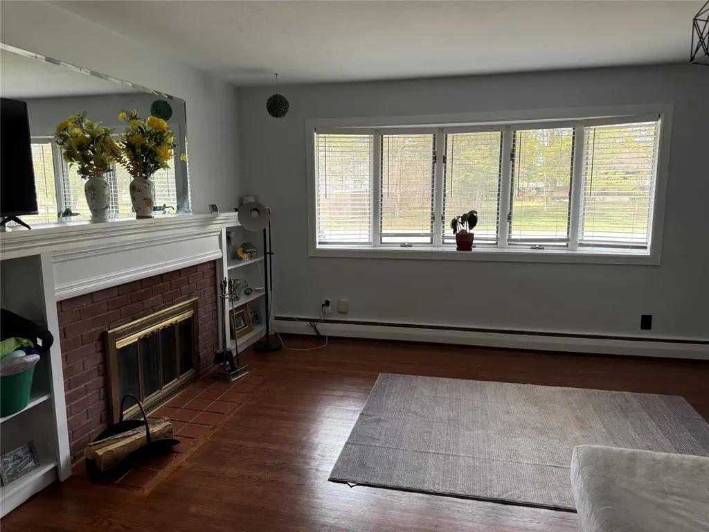 1 Schyler Drive Poughkeepsie NY 12603