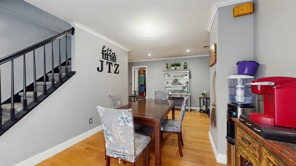 148 Smith Avenue Islip NY 11751
