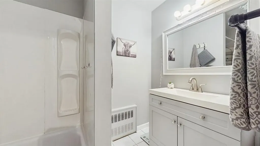 148 Smith Avenue Islip NY 11751