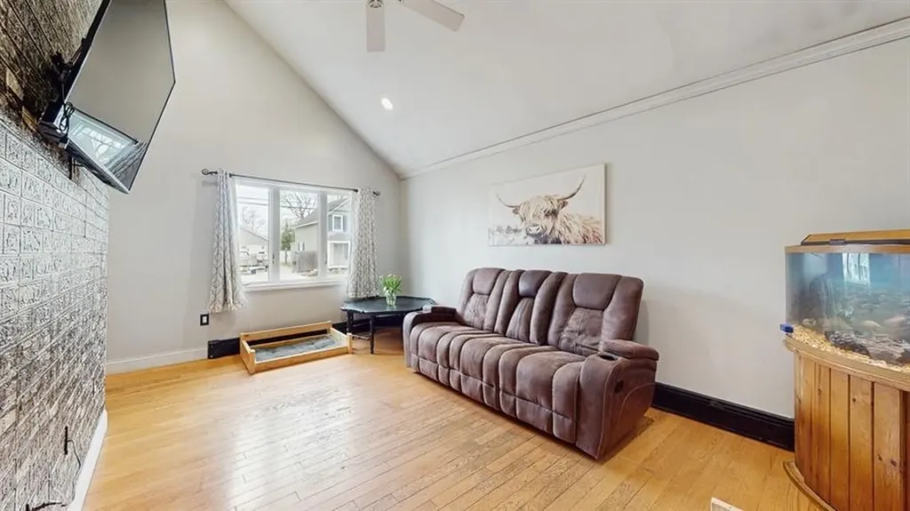 148 Smith Avenue Islip NY 11751