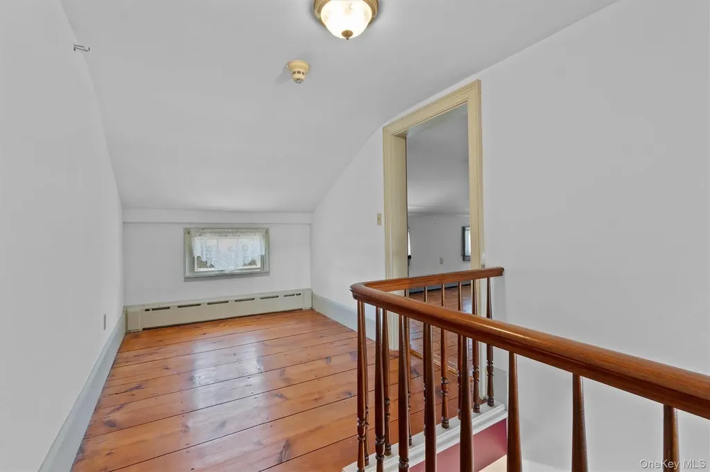 262 Cream Street Poughkeepsie NY 12601