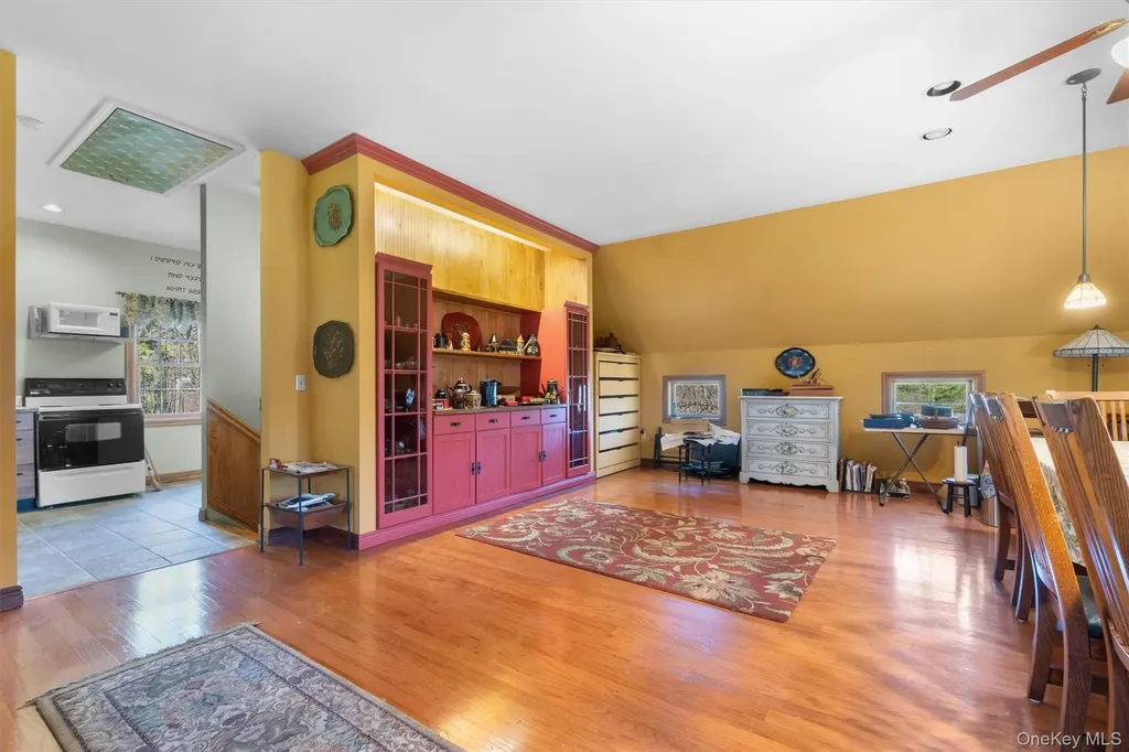 262 Cream Street Poughkeepsie NY 12601