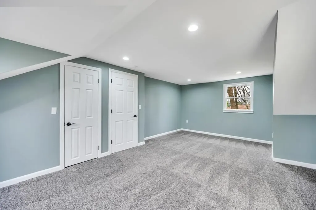 732 Glendale Road West Babylon NY 11704