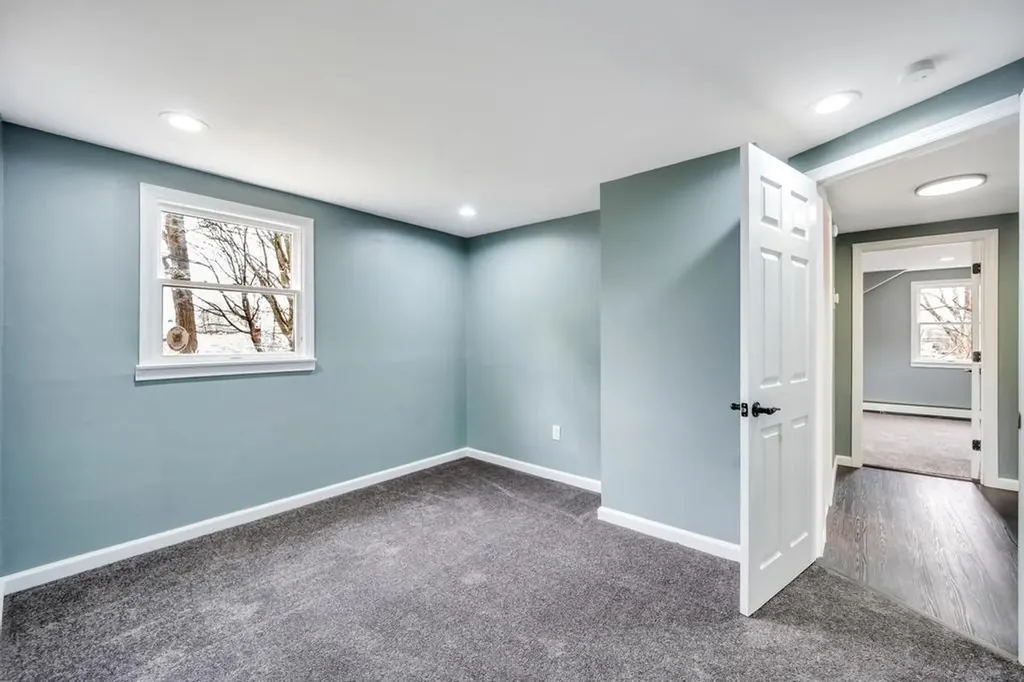 732 Glendale Road West Babylon NY 11704