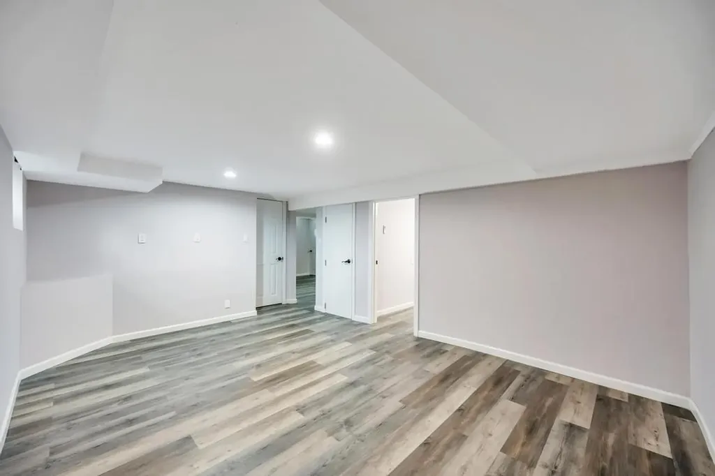 732 Glendale Road West Babylon NY 11704