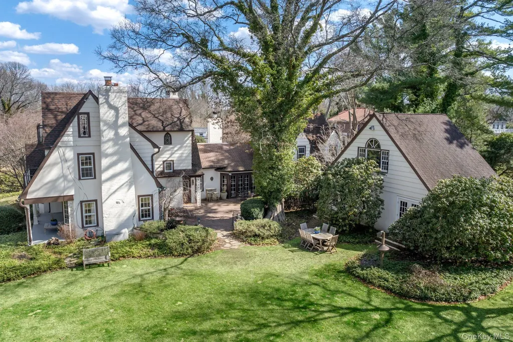 3 Wincoma Drive Huntington Bay NY 11743