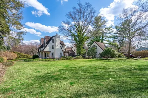 3 Wincoma Drive Huntington Bay NY 11743