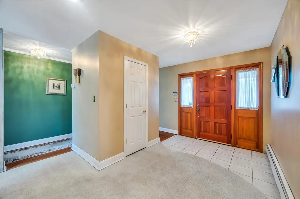 71 Orchid Drive Kings Park NY 11754