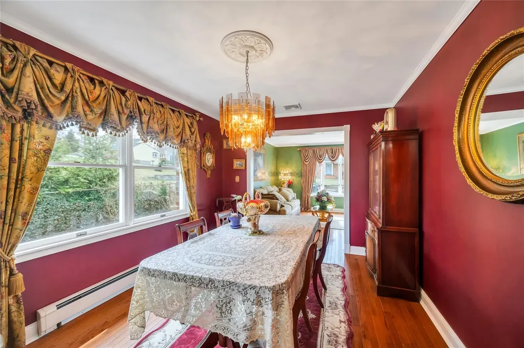 71 Orchid Drive Kings Park NY 11754
