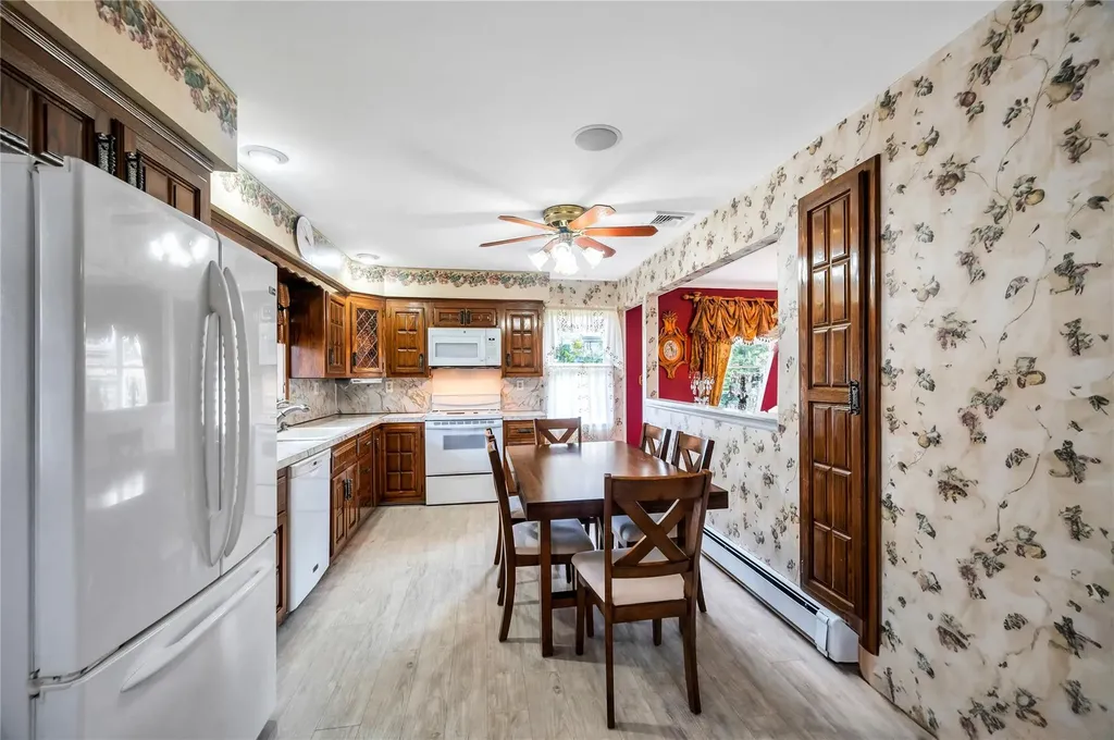 71 Orchid Drive Kings Park NY 11754