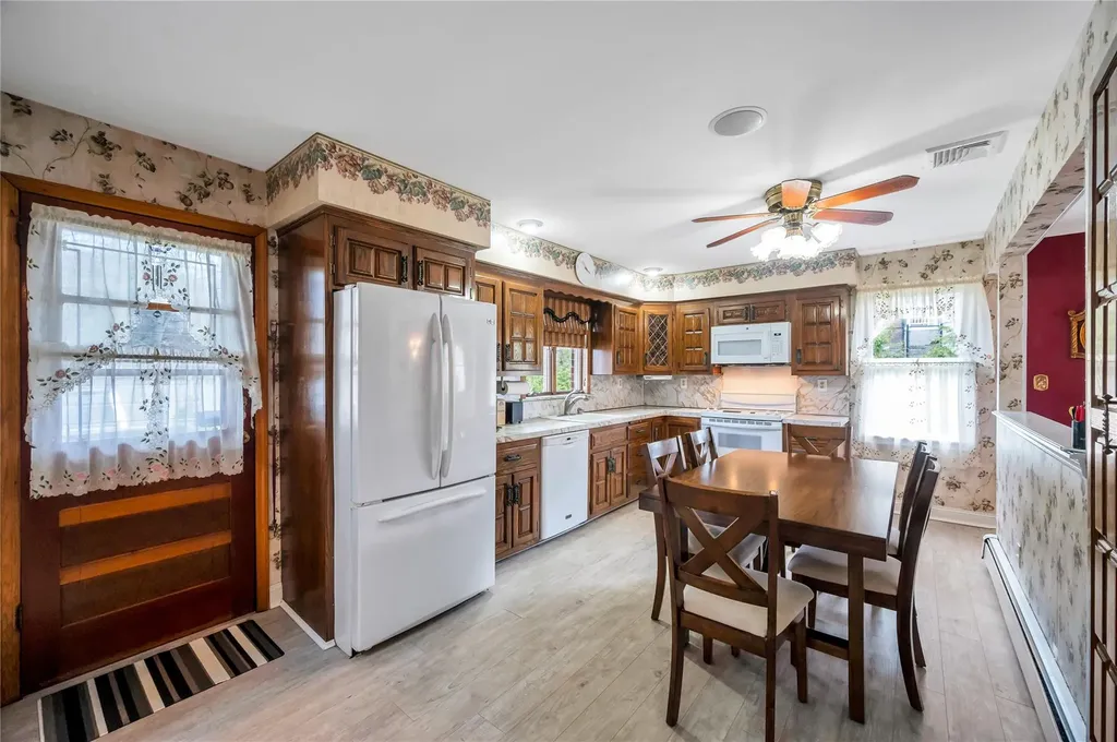 71 Orchid Drive Kings Park NY 11754