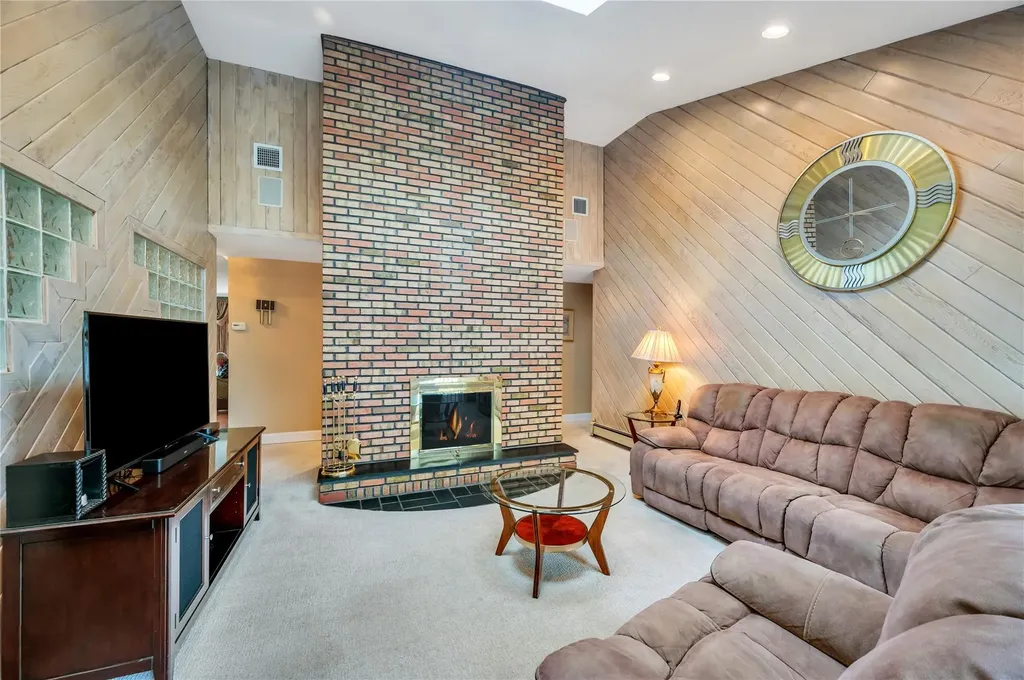 71 Orchid Drive Kings Park NY 11754
