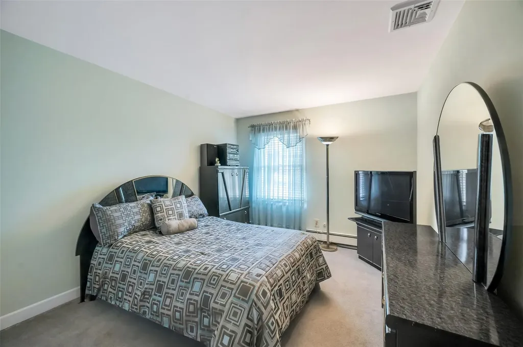 71 Orchid Drive Kings Park NY 11754