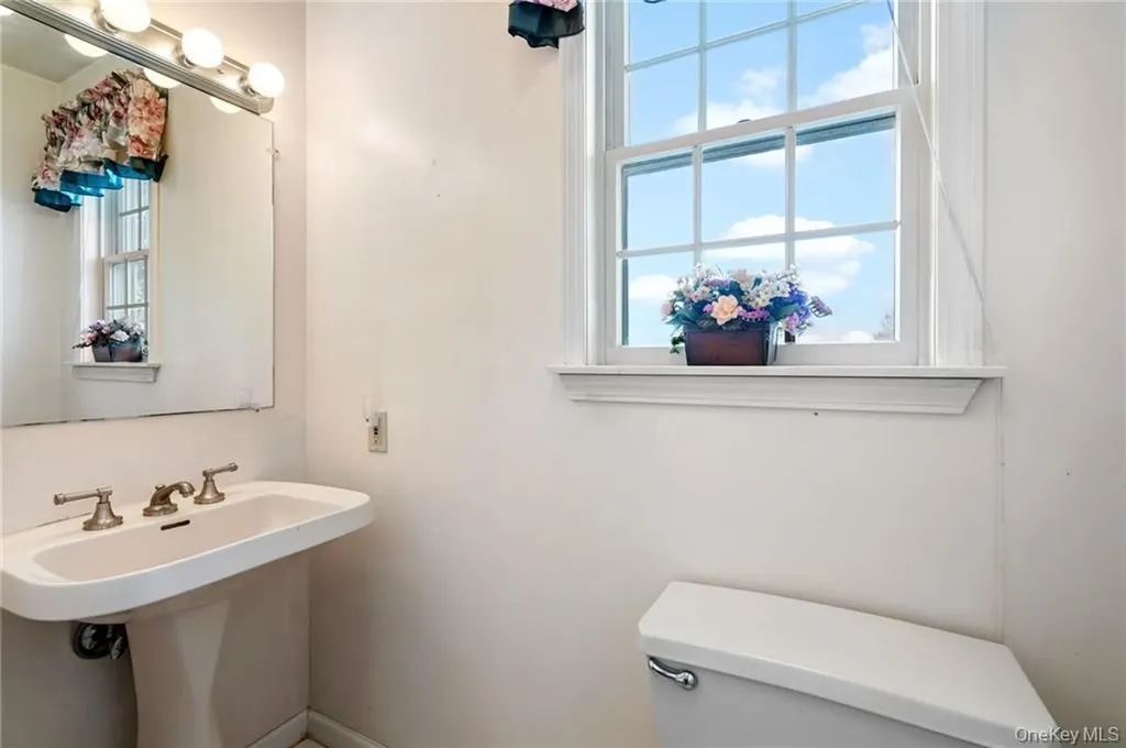 295 Borden Road Wallkill NY 12589