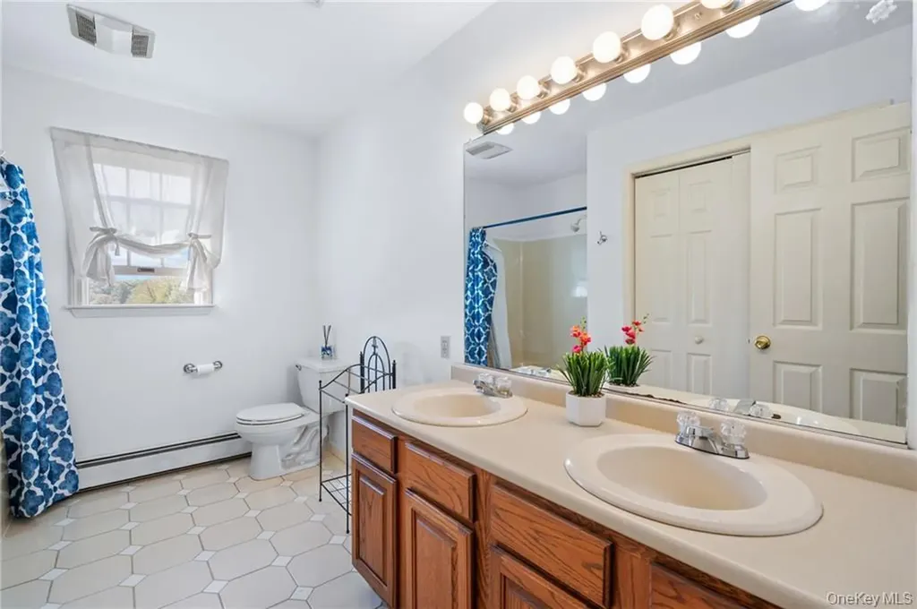 295 Borden Road Wallkill NY 12589