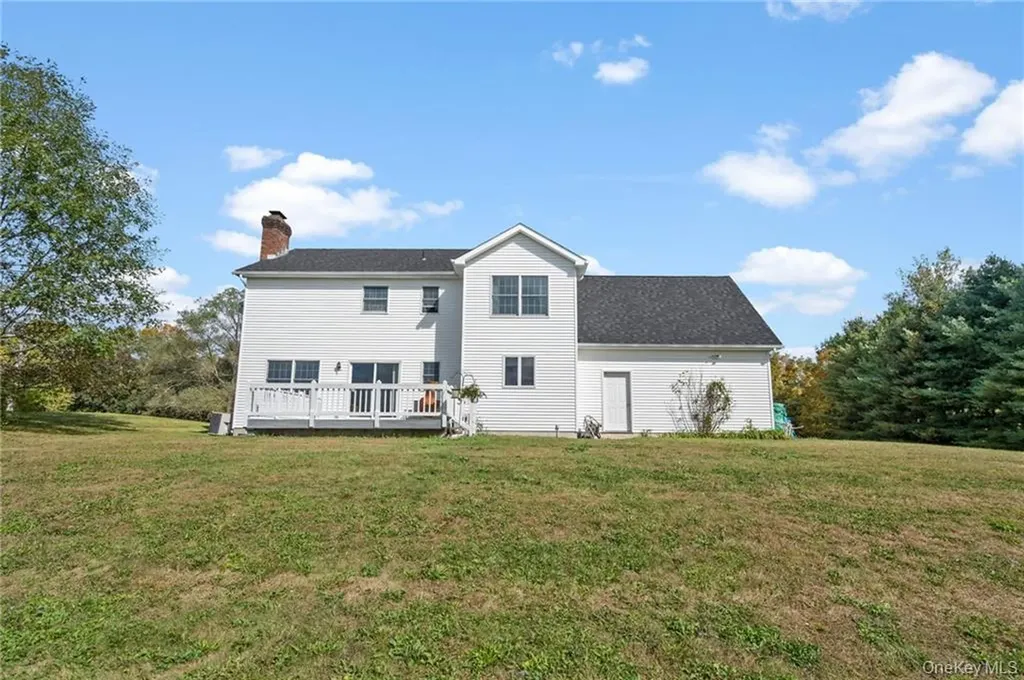 295 Borden Road Wallkill NY 12589