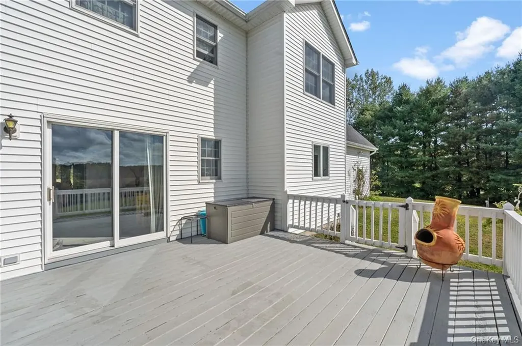 295 Borden Road Wallkill NY 12589