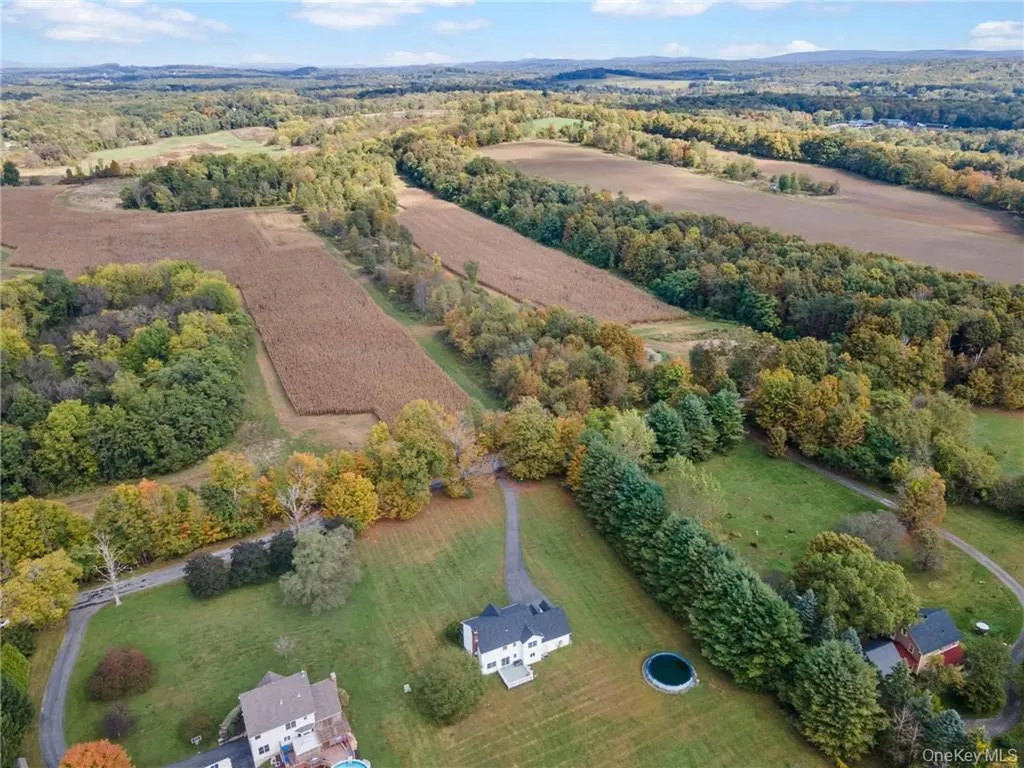 295 Borden Road Wallkill NY 12589