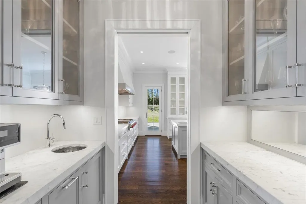 96 Forest Avenue Rye NY 10580