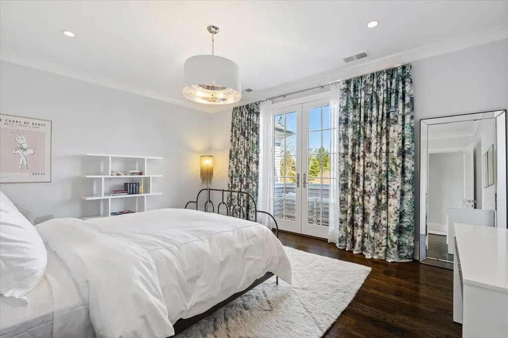 96 Forest Avenue Rye NY 10580