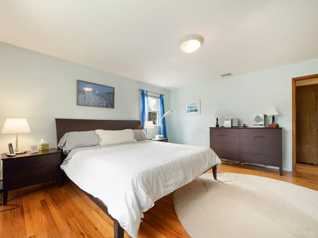 44 Haller Crescent Spring Valley NY 10977
