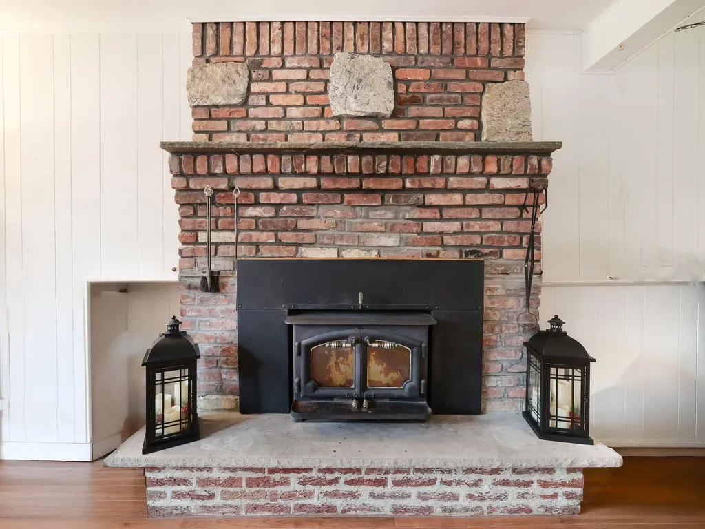 44 Haller Crescent Spring Valley NY 10977