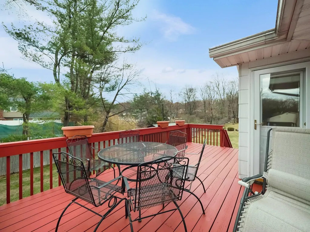 44 Haller Crescent Spring Valley NY 10977