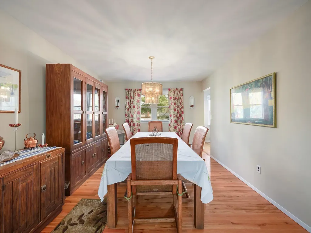 44 Haller Crescent Spring Valley NY 10977